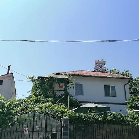 Vila Didi, 曼加利亚 外观 照片